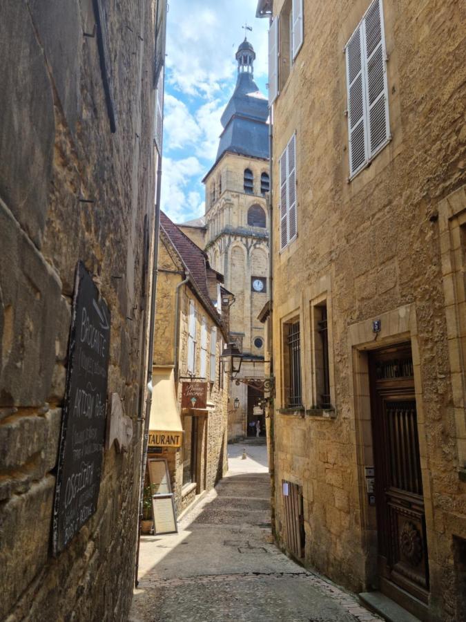 La Maison De Lily Au Coeur De La Cite Medievale Sarlat Exterior foto